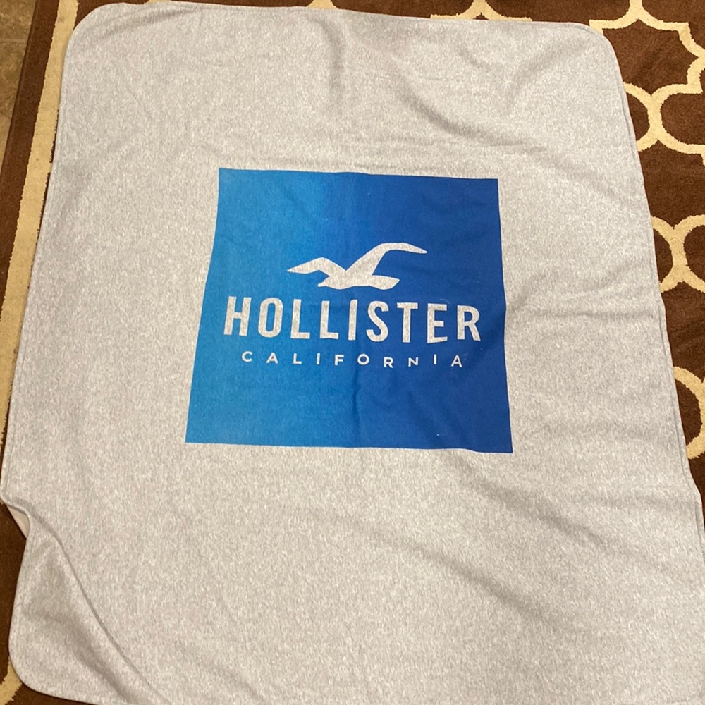 Hollister fleece blanket